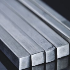 Пруток нержавеющий квадратный калиброванный ЭИ100 4х4 мм ГОСТ 8559-75