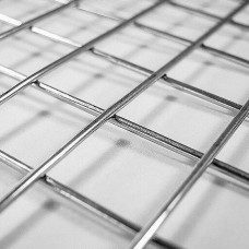 Сетка сварная нержавеющая квадратная в картах 12Х18Н10Т 30х30х3 мм ГОСТ 23279-2012