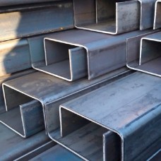 Швеллер нержавеющий гнутый равнополочный г/к 15Х25Т 25х26х26х2 мм ГОСТ 8278-83